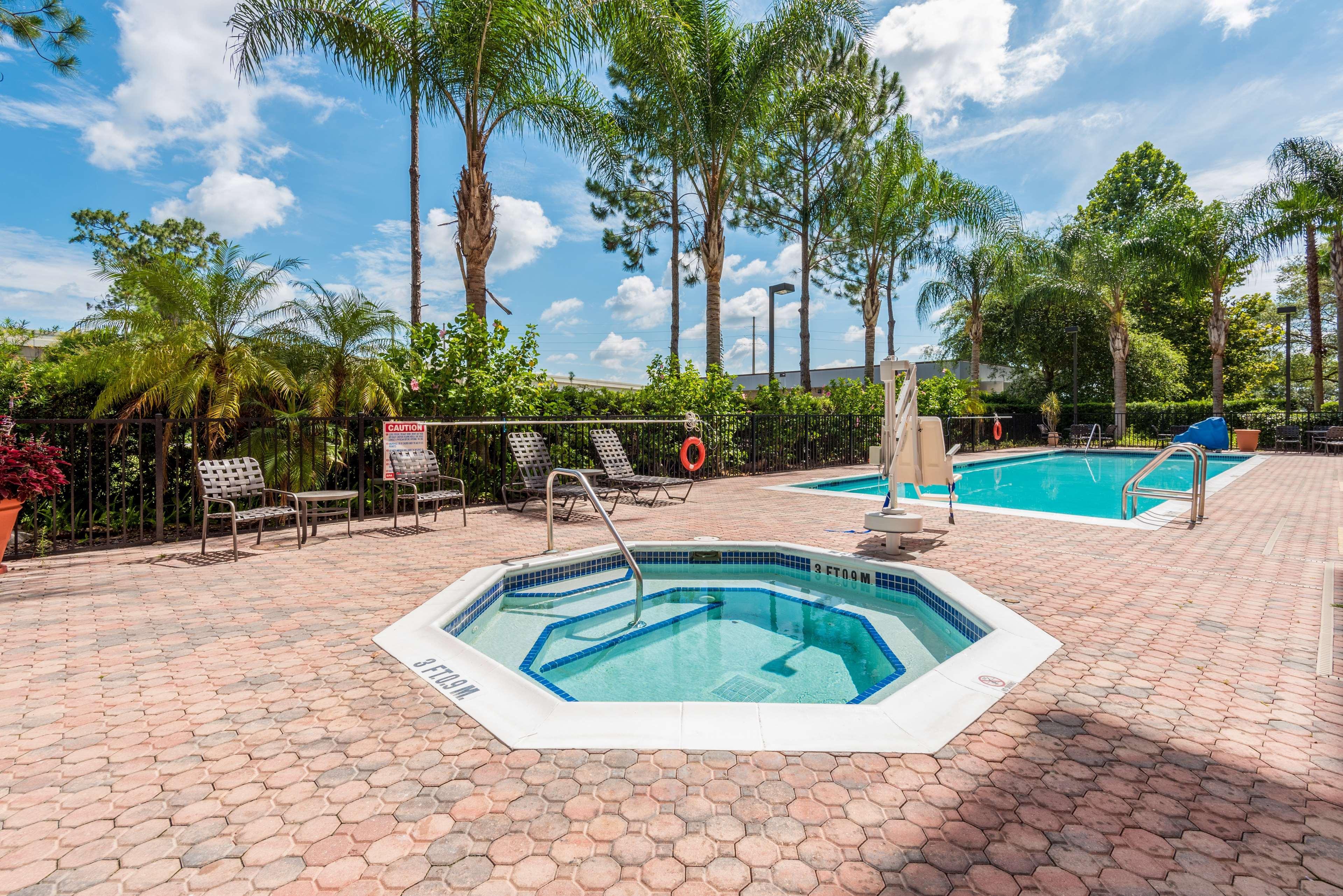Hampton Inn & Suites Orlando-South Lake Buena Vista Kissimmee Buitenkant foto