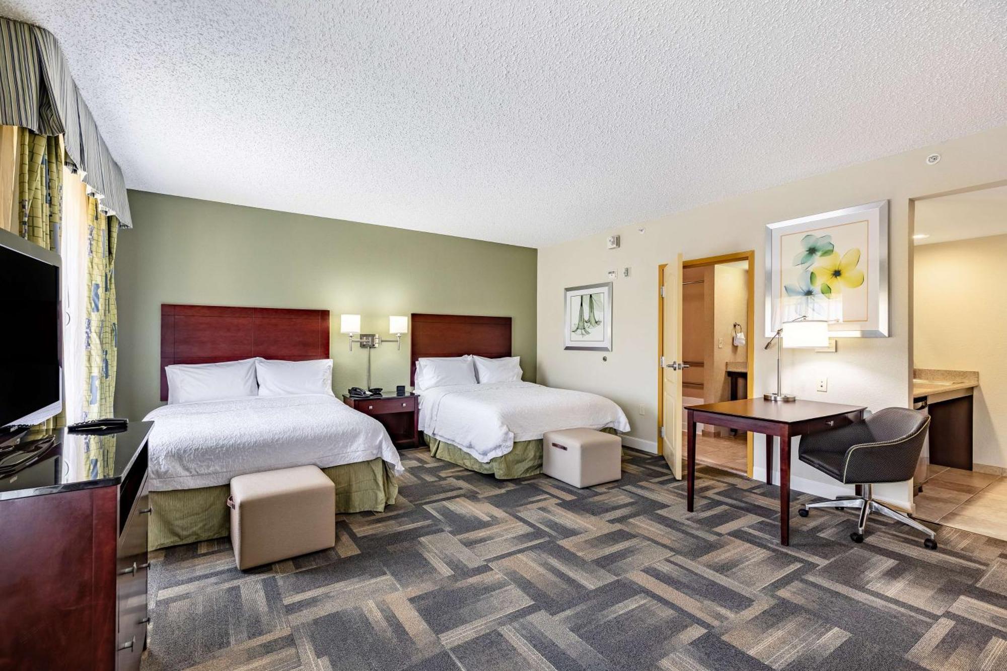 Hampton Inn & Suites Orlando-South Lake Buena Vista Kissimmee Buitenkant foto