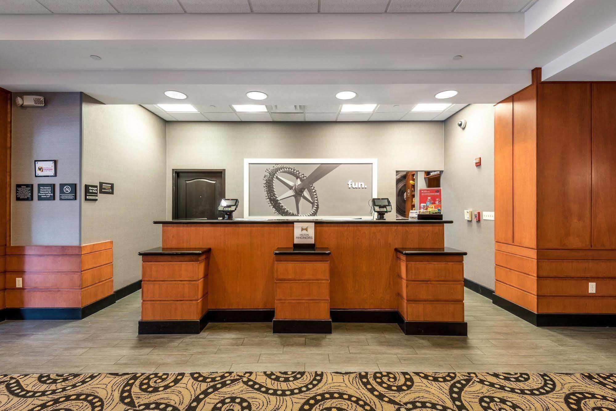 Hampton Inn & Suites Orlando-South Lake Buena Vista Kissimmee Buitenkant foto