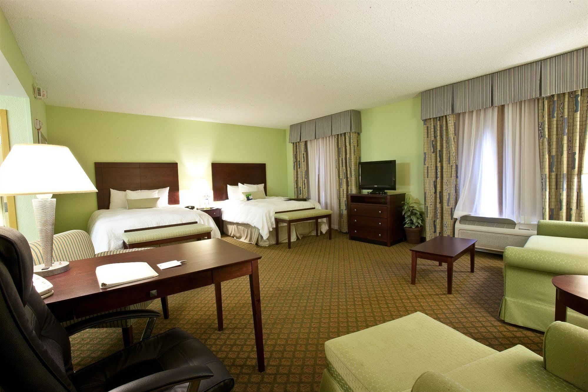 Hampton Inn & Suites Orlando-South Lake Buena Vista Kissimmee Buitenkant foto